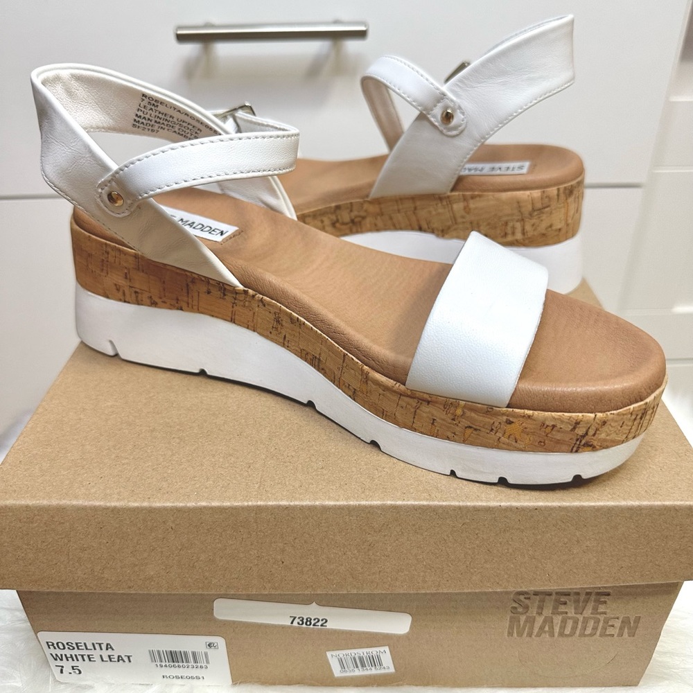 NEW Steven Madden White Platform Sandals - Size 7.5